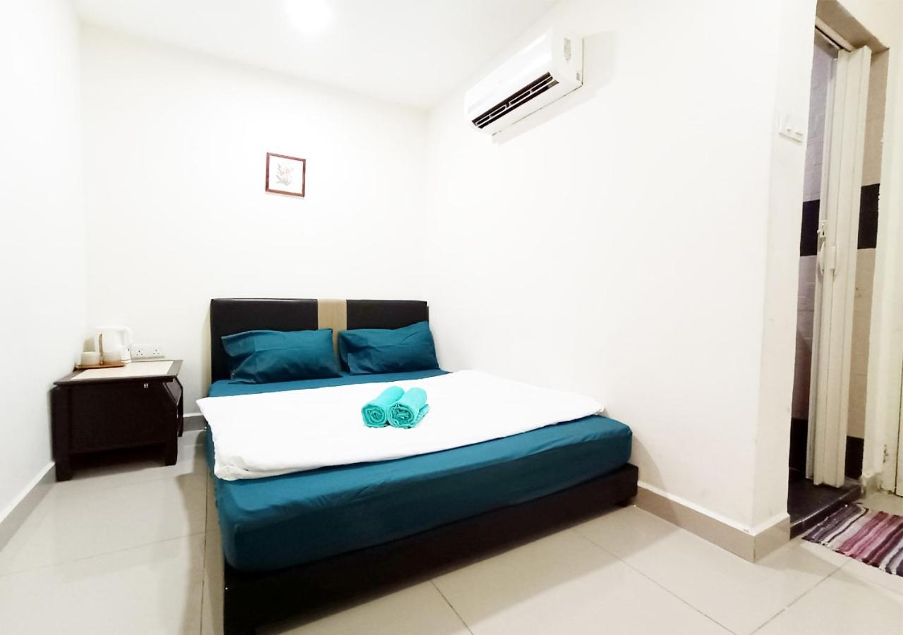 Mn Ferringhi Inn Batu Feringgi Εξωτερικό φωτογραφία